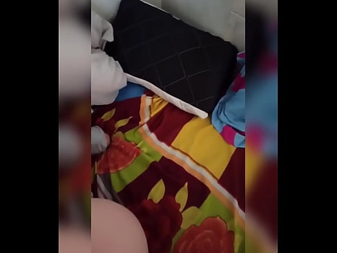 ❤️ Nire gelakidea etxean bakarrik geratzen da, bere senarra oporretara joaten delako eta nik izorratzeko eta ipurdia esnez betetzeko aprobetxatzen dut ❤️❌ Porno vk gurean eu.pornogroupp.ru