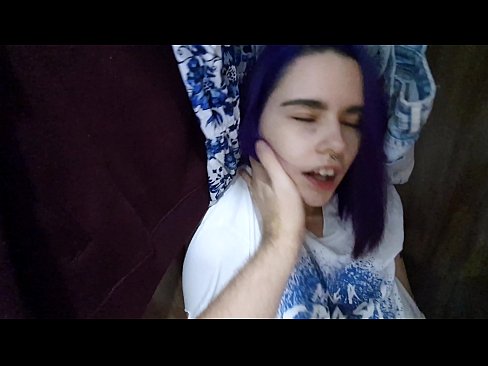 ❤️ Nire ahizpa armairuan aurkitu eta lagundu zion esperma ❤️❌ Porno vk gurean eu.pornogroupp.ru